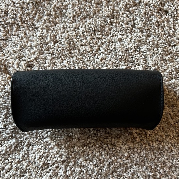 Ray-Ban Sunglass Case - Picture 4 of 4